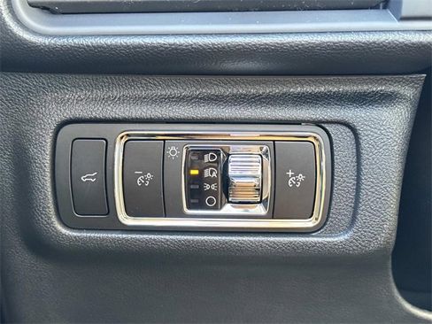 New 2026 Lincoln Corsair Premiere image 19