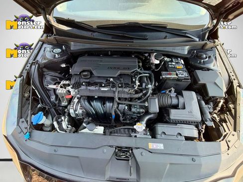 Used 2022 Hyundai Elantra SEL w/ Convenience Package FWD image 31