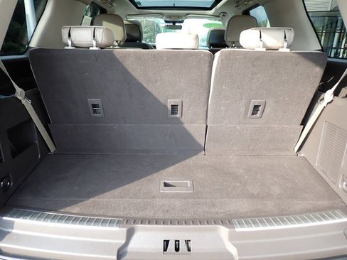 Certified 2024 Lincoln Navigator Premiere image 5