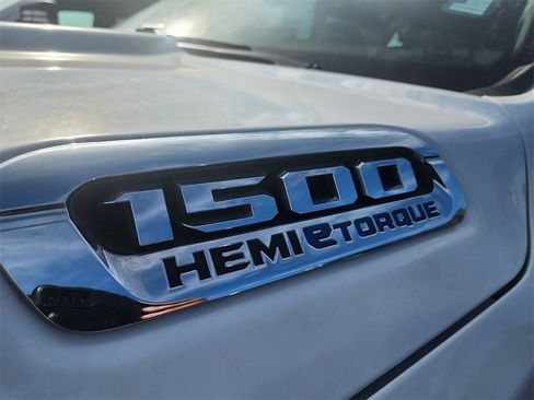 Used 2024 RAM 1500 Limited image 7