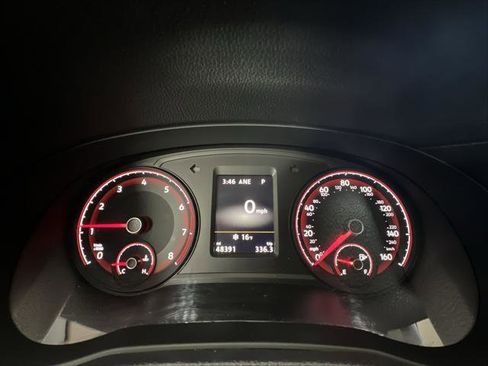 Certified 2022 Volkswagen Passat 2.0T SE image 15