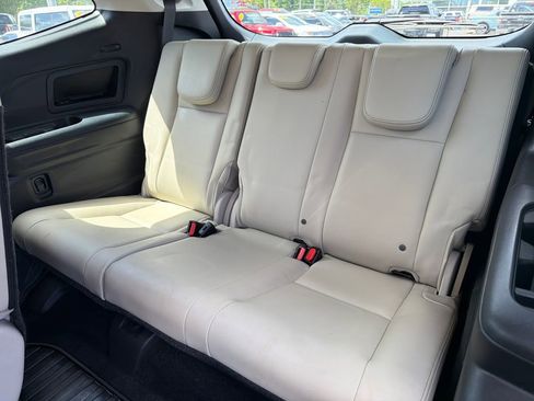 Used 2019 Subaru Ascent Limited AWD/4WD image 47