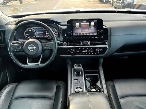 Certified 2023 Nissan Pathfinder SL w/ SL Premium Package image 15