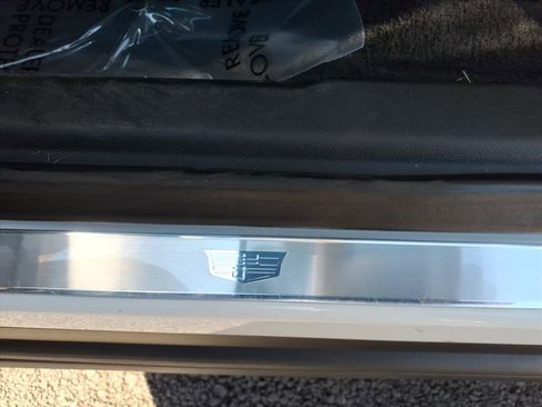 Certified 2021 Cadillac XT6 Premium Luxury image 23