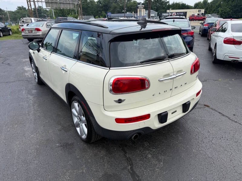 Used 2017 MINI Cooper Clubman ALL4 AWD/4WD image 5