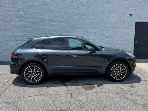 Used 2018 Porsche Macan Sport Edition AWD/4WD image 6