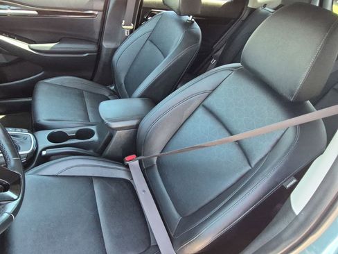 Used 2024 Kia Seltos EX FWD image 19