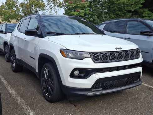 New 2026 Jeep Compass Limited image 3