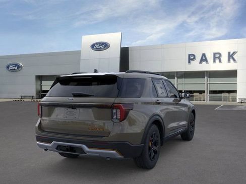 New 2026 Ford Explorer Tremor w/ Tremor Convenience Package image 8