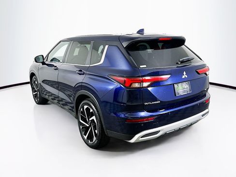 Used 2024 Mitsubishi Outlander SE AWD/4WD image 5