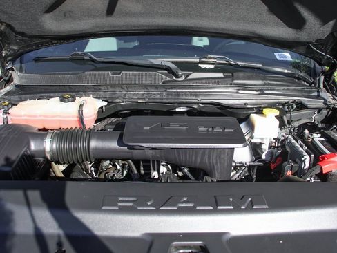 Used 2022 RAM 1500 Big Horn image 11