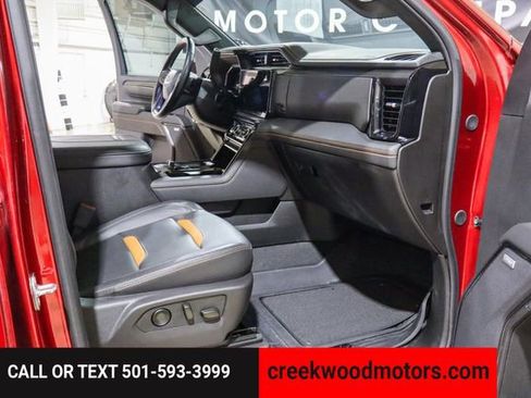 Used 2024 GMC Sierra 2500 AT4 w/ AT4 Premium Plus Package image 10