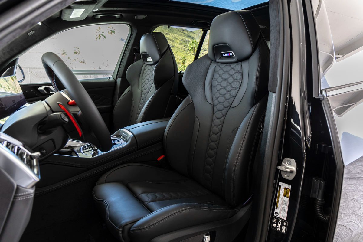 New 2026 BMW X5 M Competition w/ Executive Package AWD/4WD image 24