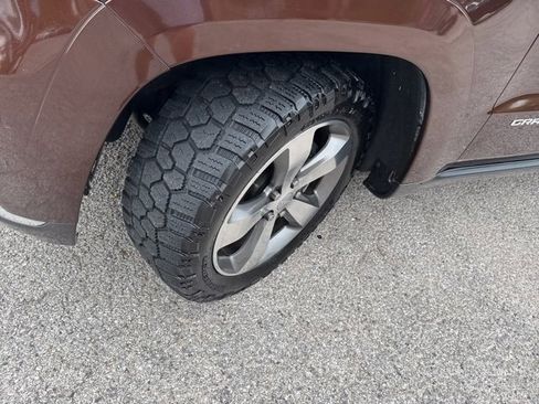 Used 2014 Jeep Grand Cherokee Summit image 5