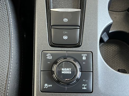 Used 2023 Ford Bronco Sport Badlands image 34