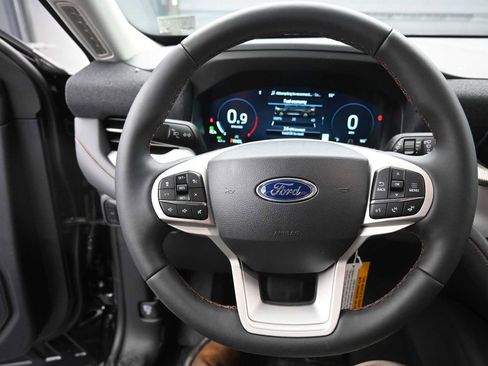 New 2026 Ford Explorer Active image 30