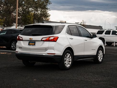 Used 2018 Chevrolet Equinox LT FWD image 5