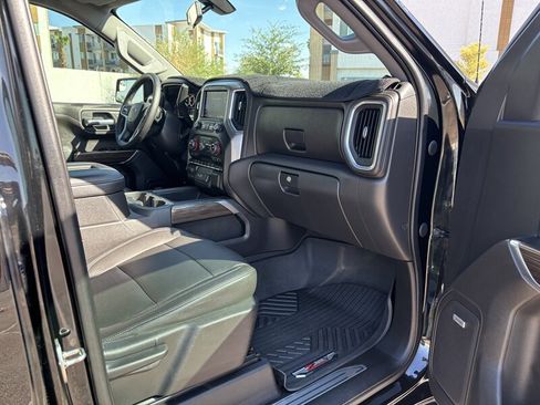 Used 2020 Chevrolet Silverado 1500 LT Trail Boss AWD/4WD image 37