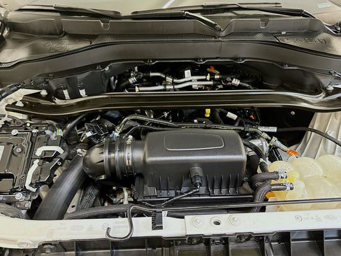 Used 2023 Ford Explorer ST-Line w/ Class IV Trailer Tow Package image 37