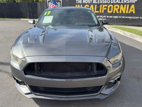 Used 2017 Ford Mustang GT image 5