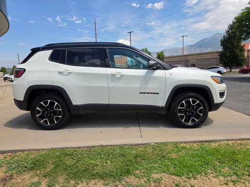 Used 2020 Jeep Compass Trailhawk AWD/4WD image 4