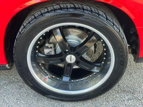 Used 2009 Dodge Challenger R/T RWD image 32