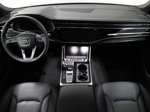 Used 2025 Audi Q8 Premium Plus w/ Premium Plus Package image 24