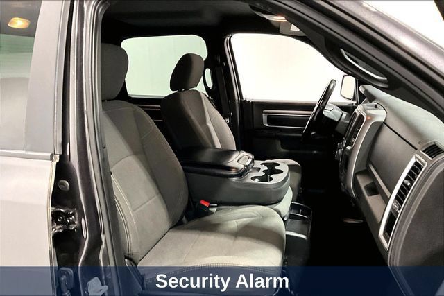 Used 2023 RAM 1500 Warlock AWD/4WD image 40
