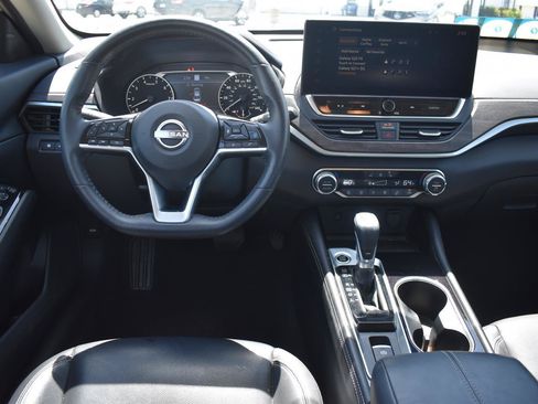 Used 2024 Nissan Altima 2.5 SL AWD/4WD image 20