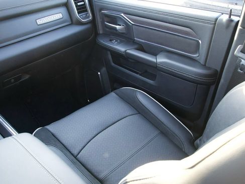 New 2026 RAM 2500 Laramie w/ Night Edition AWD/4WD image 12