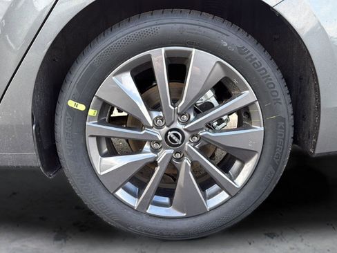 New 2026 Nissan Sentra SL w/ Floor Mat Package image 32