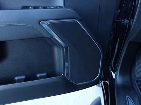 Used 2023 Chevrolet Silverado 1500 RST w/ Z71 Off-Road Package image 24