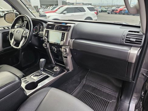 Used 2023 Toyota 4Runner SR5 Premium image 35