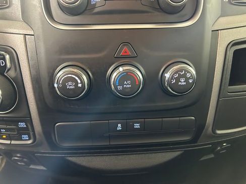 Used 2018 RAM 1500 Express w/ Express Value Package image 24