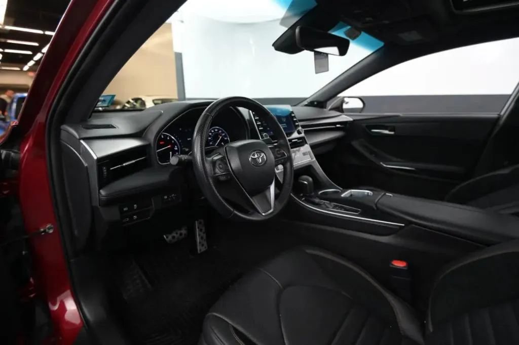 Used 2019 Toyota Avalon XSE w/ All Weather Liner Package FWD image 41