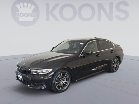 Used 2021 BMW 330i xDrive Sedan w/ Convenience Package image 1