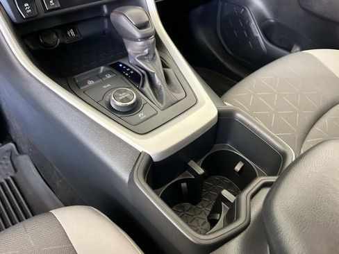 Used 2024 Toyota RAV4 XLE w/ Convenience Package image 33