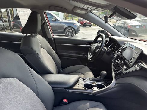 Used 2021 Toyota Camry LE w/ Cold Weather Package FWD image 20