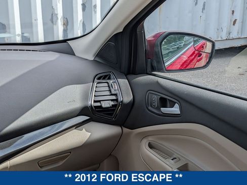 Used 2012 Ford Escape XLT image 18