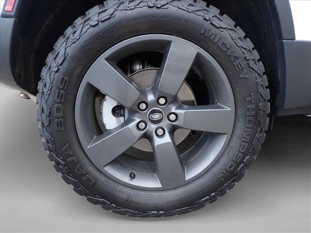 Used 2024 Land Rover Defender 110 S AWD/4WD image 7
