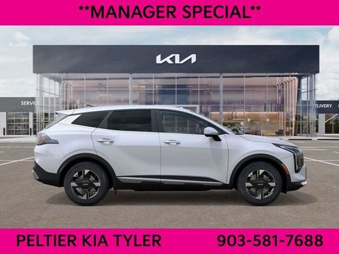 New 2026 Kia Sportage LX image 7