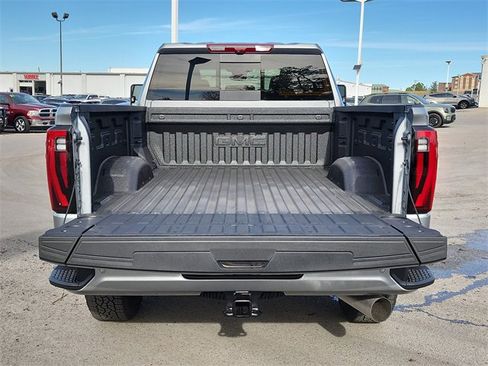 New 2026 GMC Sierra 2500 Denali w/ Denali Reserve Package image 7