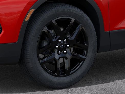New 2025 Chevrolet Blazer LT image 9