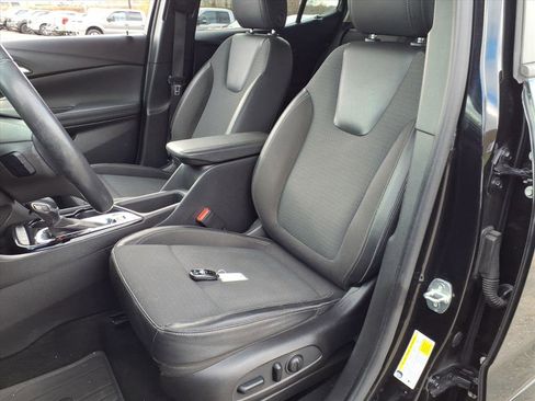 Used 2020 Buick Encore GX Select w/ Sport Touring Package image 8