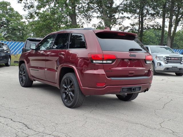 Used 2020 Jeep Grand Cherokee Altitude AWD/4WD image 6