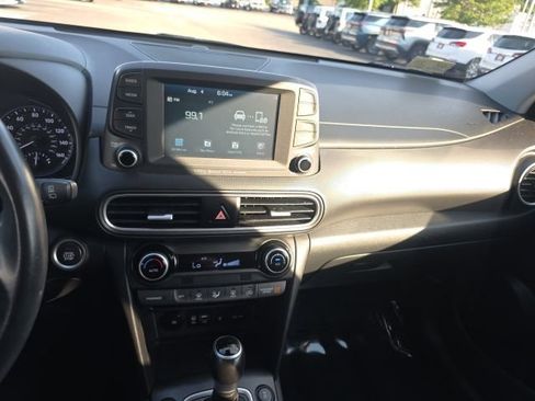 Used 2021 Hyundai Kona Limited w/ Cargo Package AWD/4WD image 22