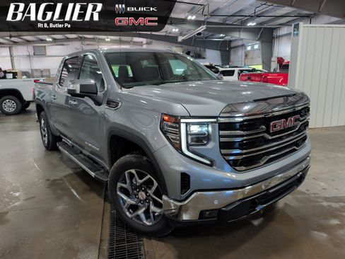 Used 2023 GMC Sierra 1500 SLT w/ SLT Premium Plus Package AWD/4WD image 1