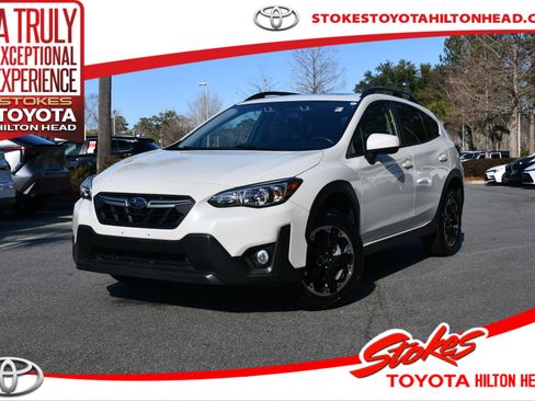 Used 2023 Subaru Crosstrek 2.0i Premium image 1