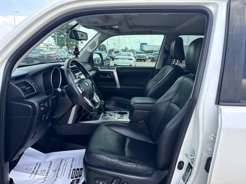Used 2012 Toyota 4Runner Limited w/ Convenience Pkg AWD/4WD image 7