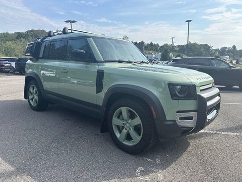 Certified 2023 Land Rover Defender 110 75th Limited Edition AWD/4WD image 3